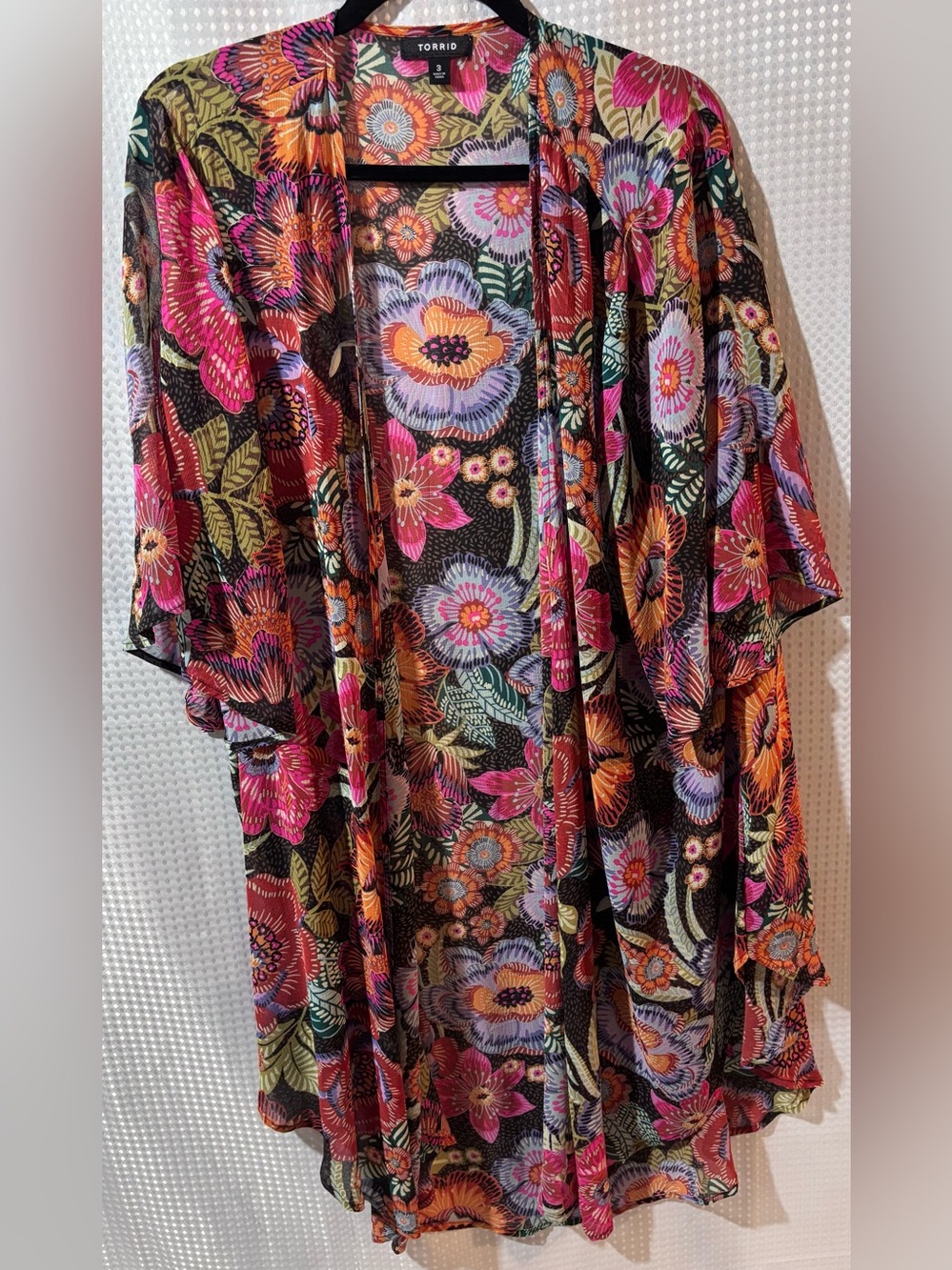NWOT Torrid 3X Floral Semi-sheer Open Kimono